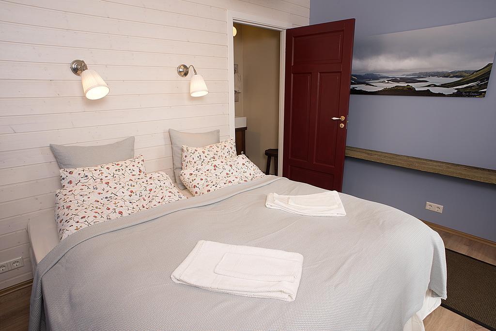 Hrifunes Guesthouse エクステリア 写真