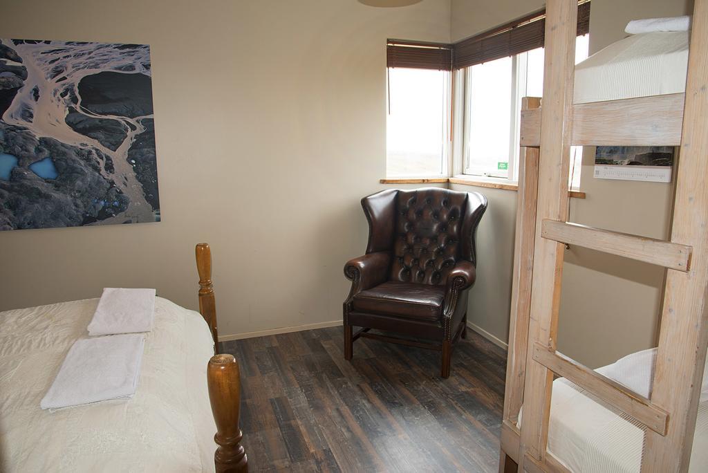 Hrifunes Guesthouse エクステリア 写真